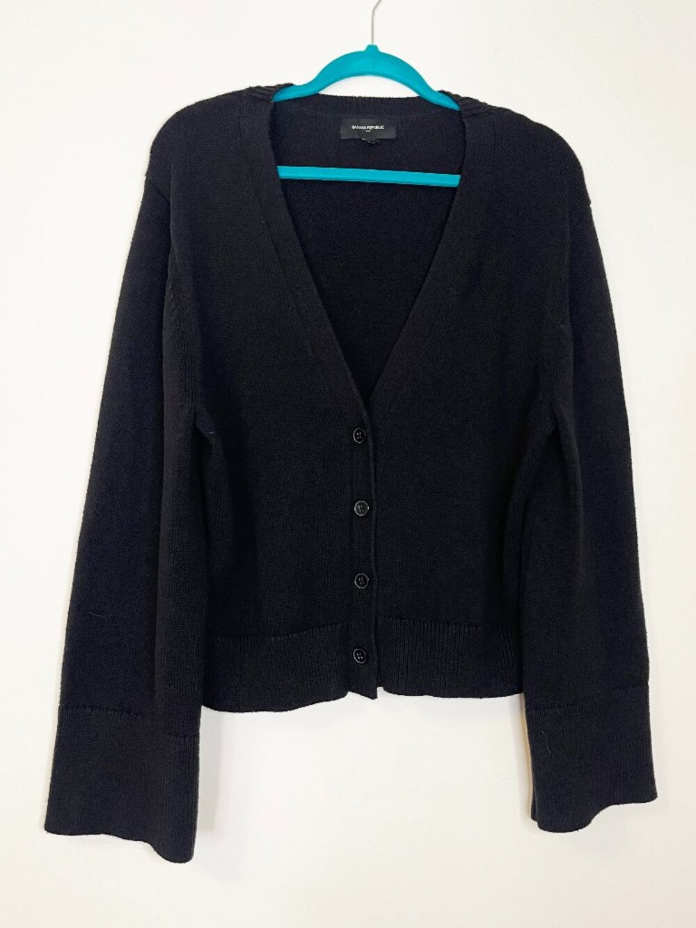 Banana Republic Black Button Front Cardigan Sweater Size Large Classic Layering